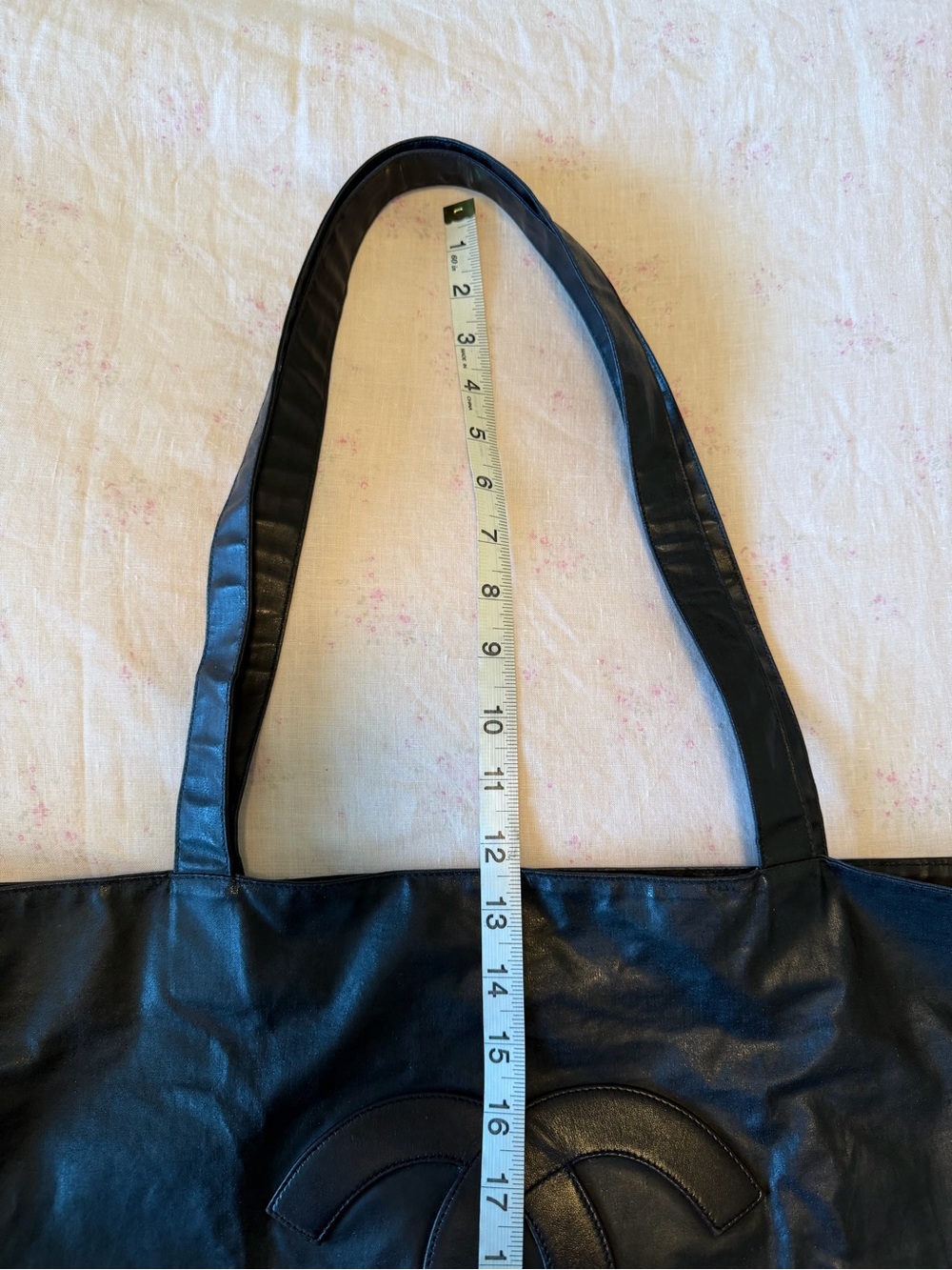 Chanel Black coated canvas shoulder Tote Bag , vintage - Picture 7 of 14
